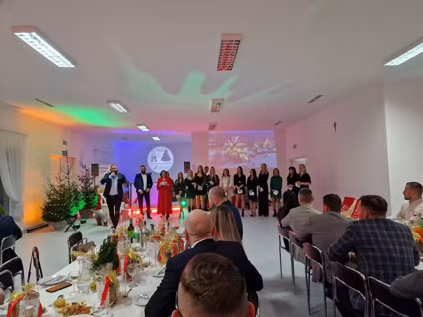 Świetlica Wiejska w Kujawach