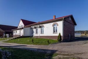 Świetlica wiejska w Przylaskach