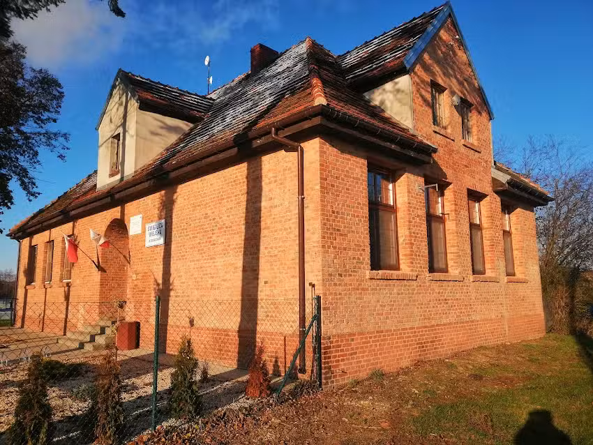 Świetlica wiejska w Zielniczkach