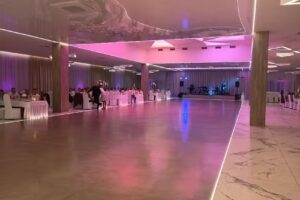 Szaniecki Dw&oacute;r