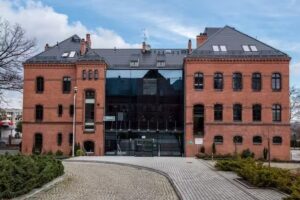 Szkolne Schronisko Młodzieżowe Dąbr&oacute;wka w Prudniku