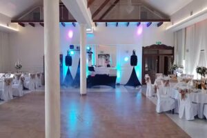 „Szlachecka” Sala bankietowa. Niezapomniane przyjęcia. Strzelewo 27