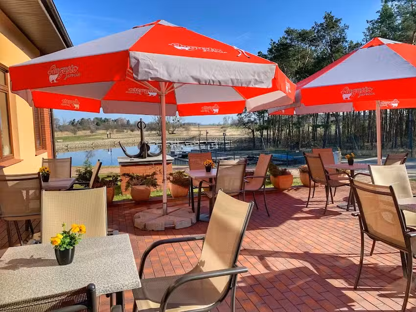 Tawerna Czarny Bocian &ndash; Restauracja, Catering eventowy, Organizacja imprez