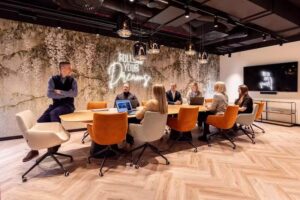 The Shire – Beyond Coworking | Infinity – Wrocław | Prywatne Biura | Sale konferencyjne | Eventy