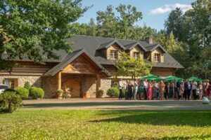 TŁOCZNIA ZBIJAR – Dom Weselny, Noclegi