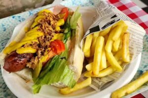 Truck Drive Berlinek &ndash; obiady na miejscu i na wynos, jedzenie dla pracownik&oacute;w | Port Gdynia