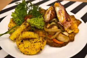 Trzy Świnki &ndash; Restauracja i catering