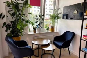 W punkt. Skoroszewska 1 B