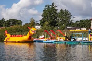 Water Fun – Wypożyczalnia Skuterów i Sprzętu Wodnego, Rejsy statkiem