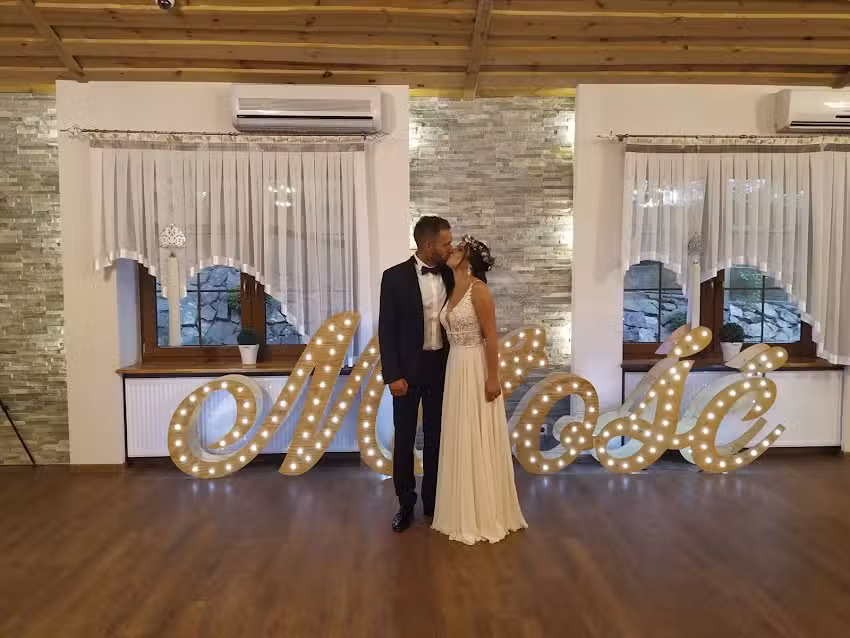 Wedding & Party Services