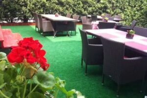 WhiteRed Salon Biznes & Sport