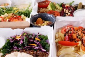 WiedźMak &ndash; najlepsze bistro, zdrowe jedzenie na dow&oacute;z &ndash; kuchnia wegetariańska i wegańska.