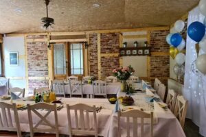 WIEJSKA CHATA PYSZNIE I DOMOWO UROCZYSTOŚCI RODZINNE