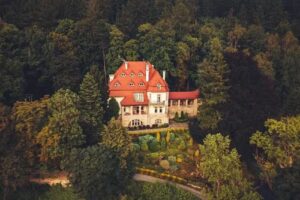 Willa Barbara & Hotel Trojan &ndash; Lądek-Zdr&oacute;j