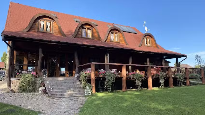 Willa Stanisław. Pokoje Gościnne. Wypoczynek. Imprezy Okolicznościowe