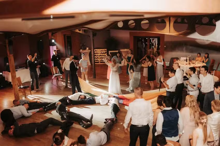 Wodzireje.pl &ndash; Wodzirej i DJ Olsztyn &ndash; wesele, studni&oacute;wka, event.