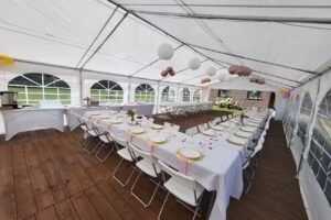 Wynajem i wyposażenia namiot&oacute;w cateringowych