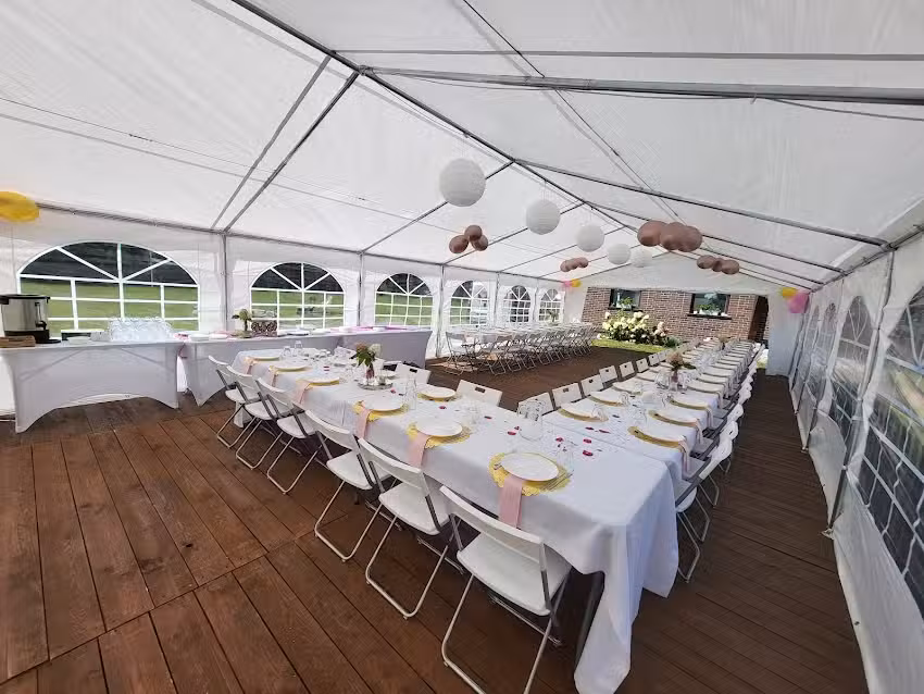 Wynajem i wyposażenia namiot&oacute;w cateringowych