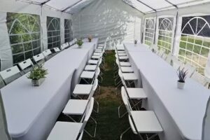 Wynajem Namiot&oacute;w Okolicznościowych Imprezowych/Krzeseł/Stoł&oacute;w/Grilla gazowego żywej maskotki KINDEREK