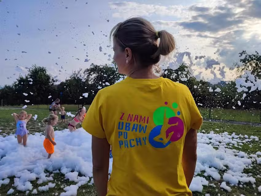 Z nami Ubaw Po Pachy Dmuchańce Piana Party