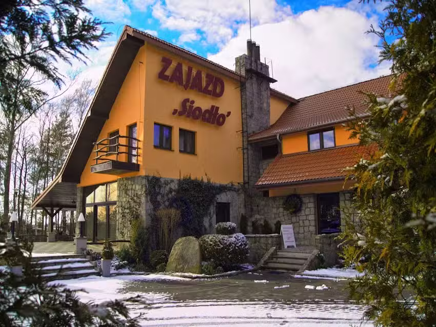 Zajazd Siodło Noclegi & Restauracja