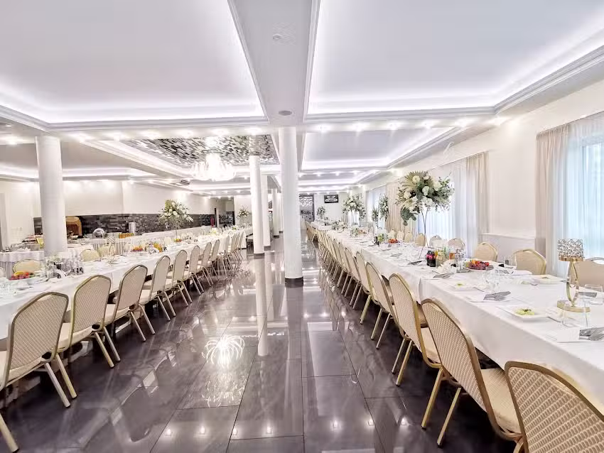 Zajazd Świder &ndash; KOMPLEKSOWA ORGANIZACJA WESEL I PRZYJĘĆ OKOLICZNOŚCIOWYCH