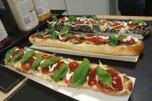 Zapiekanki &ndash; Mobilna gastronomia &ndash; Catering