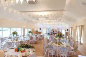 Zielone Wzg&oacute;rza &ndash; restauracja nad jeziorem, noclegi Kaszuby