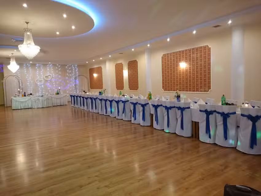 Zielony Zakątek- Sala bankietowa Konferencyjna Weselna Uroczystościowa 150/200 os