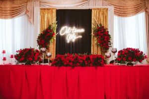 Złota Oprawa | Dekoracje Weselne | Dekoracje Sali Weselnej | Dekoracje Ślubne